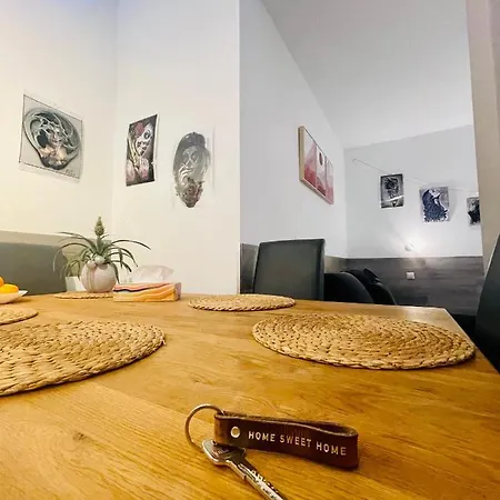 2 Galerie Einliegerwohnung In Rheinstetten, Messe Naehe, Rollstuhlfahrer Geeignet شقة *