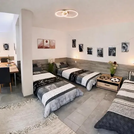 2 Galerie Einliegerwohnung In Rheinstetten, Messe Naehe, Rollstuhlfahrer Geeignet Appartement Rheinstetten