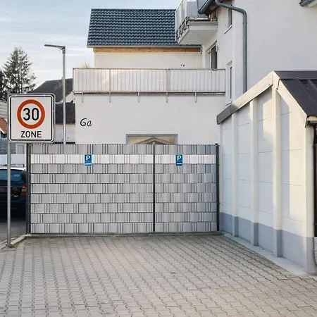 2 Galerie Einliegerwohnung In Rheinstetten, Messe Naehe, Rollstuhlfahrer Geeignet Rheinstetten